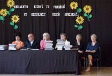 Dyrekcja i wychowawcy klas trzecich